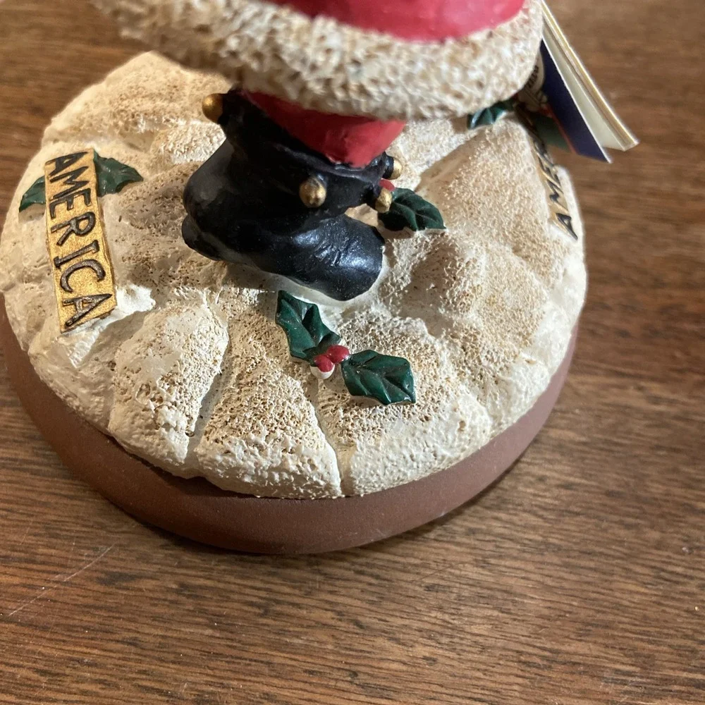 Shaker Hearth Wilton Industry Santa Claus 1998 America‎ Terra Cotta Cookie Press